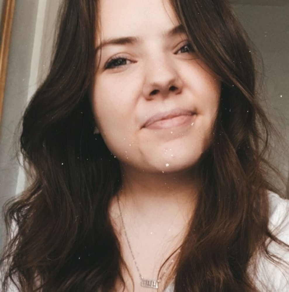 Meet your Posher, Alyssa